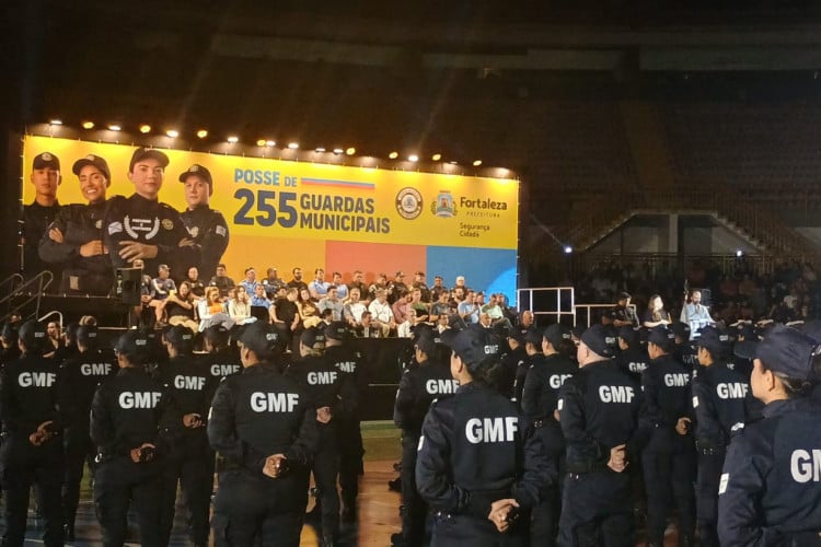 255 novos guardas municipais tomaram posse em Fortaleza
