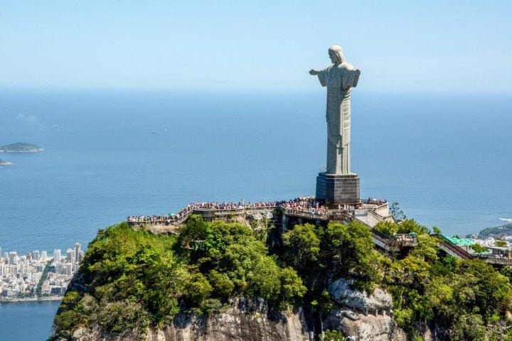O famoso site de viagem Tripadvisor elegeu o Cristo Redentor, no Rio de Janeiro, a 25ª melhor atração do mundo!
