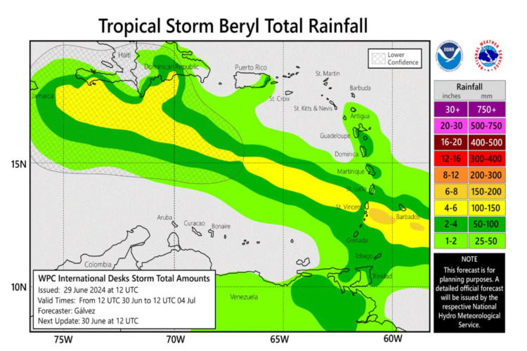 Tempestade tropical Beryl se intensificou em um furacão na tarde desse sábado, 29