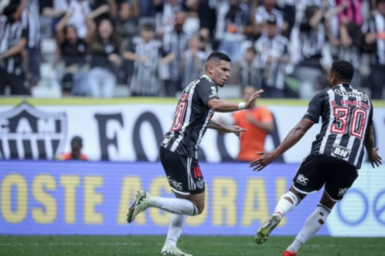 Galo não vence em seus domínios há quatro rodadas, com três empates e uma derrota; por outro lado, enfrentará segundo melhor visitante