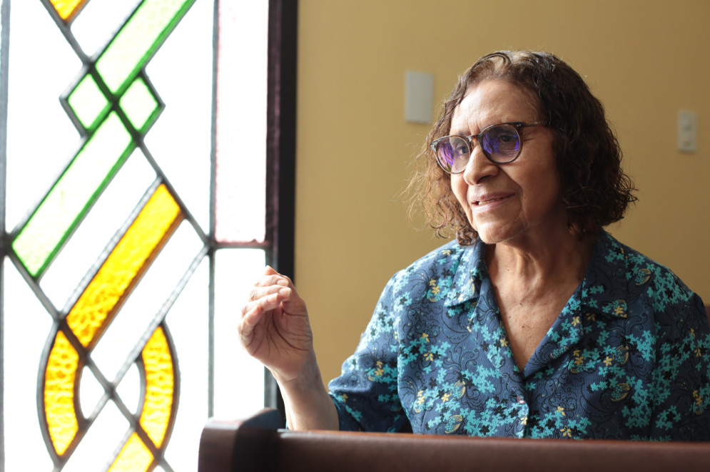 Marly Carvalho Soares, filósofa, professora da Uece, josefina, uma das responsáveis pelo trabalho do memorial que narra a história de Rosita Paiva que será examinada pelo Vaticano no professor de canonização de Rosita Paiva (Foto: FÁBIO LIMA)