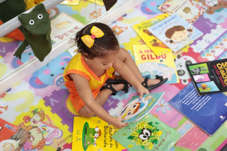 Centro de Educação Infantil com berçário é entregue no bairro Pici, em Fortaleza. Nome do equipamento é uma homenagem ao bebê Abraão Lucca da Silva Costa