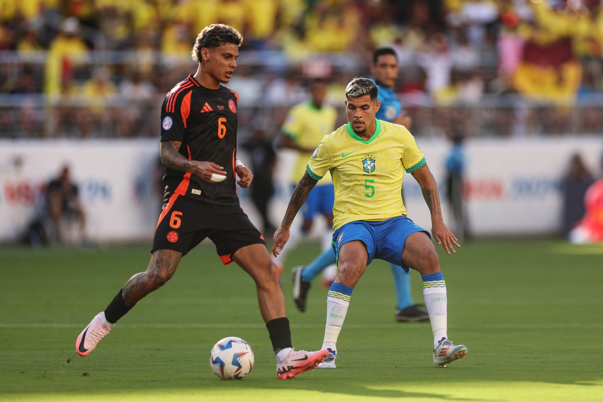 Brasil ficou no empate com a Colômbia (Foto: EZRA SHAW / GETTY IMAGES NORTH AMERICA / GETTY IMAGES VIA AFP)