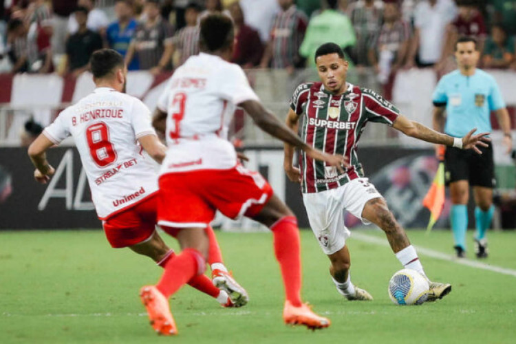 Depois do empate com o Internacional, Tricolor tem 84,3% de chance de queda, de acordo com o Departamento de Matemática da UFMG