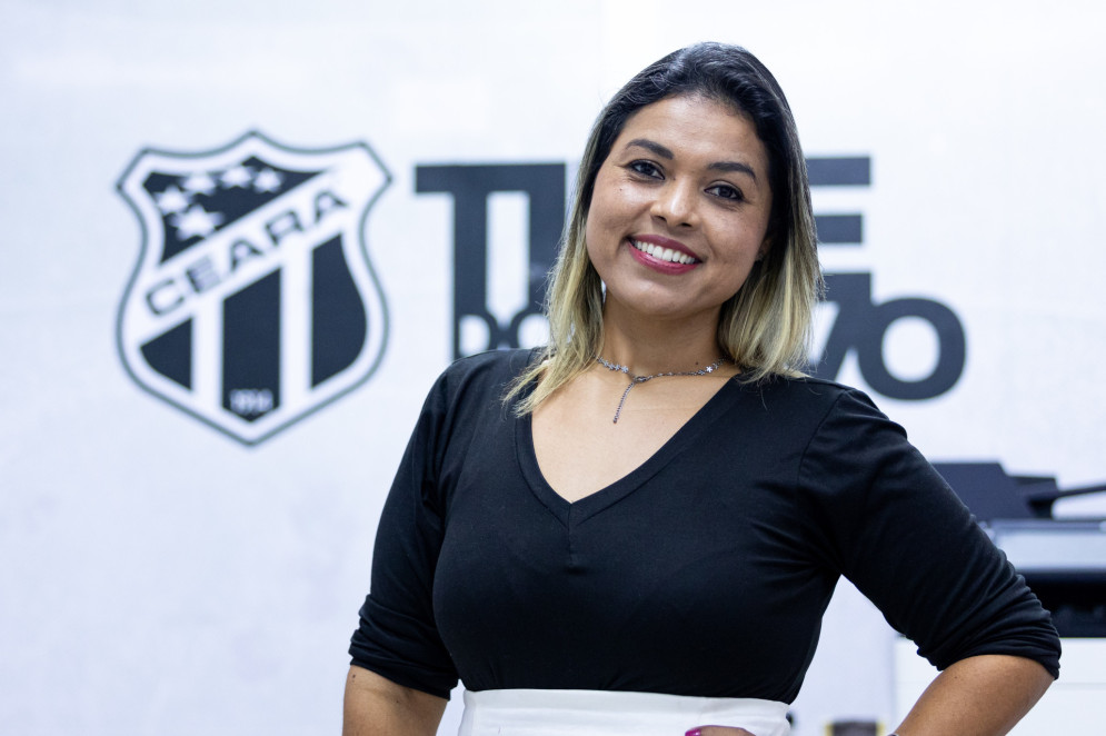 Elite Marques é a assistente social do Ceará(Foto: Felipe Santos/Ceará SC)