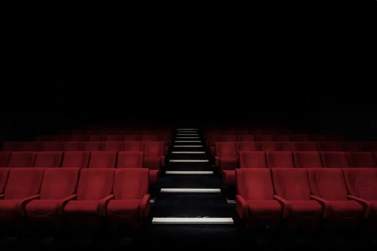 O Diabo já foi retratado de diversas maneiras no cinema, desde figuras clássicas e horripilantes até interpretações cômicas e caricatas. Relembre algumas!