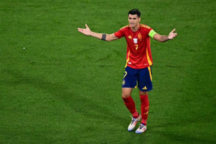 Spain's forward #07 Alvaro Morata reacts during the UEFA Euro 2024 semi-final football match between Spain and France at the Munich Football Arena in Munich on July 9, 2024. (Photo by Tobias SCHWARZ / AFP)