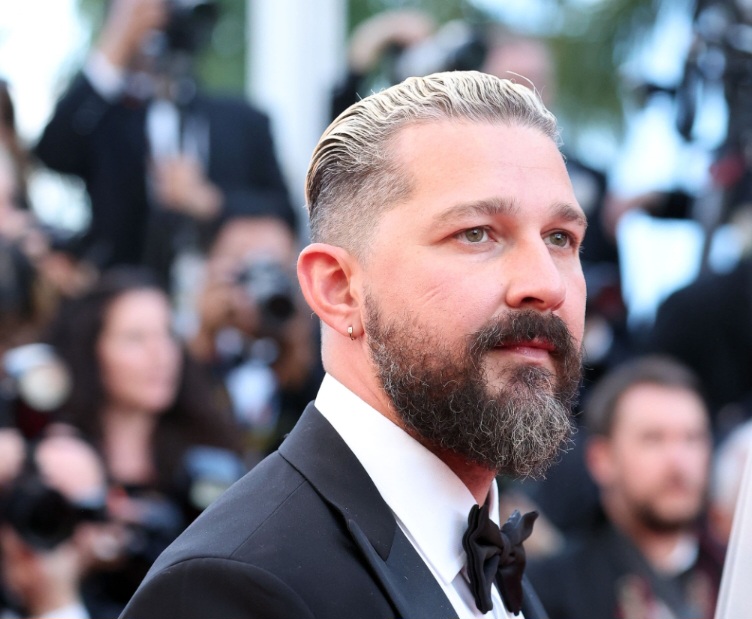 O polêmico ator Shia LaBeouf, que recentemente fez uma imersão religiosa e responde a um processo da ex-namorada, estará no novo filme de Francis Ford Coppola, diretor da aclamada trilogia 