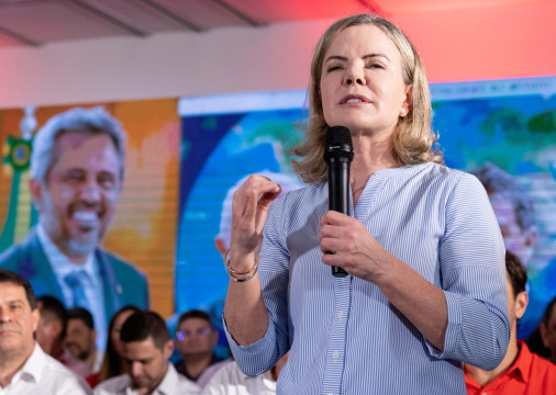 Gleisi Hoffmann diz que PT quer visita de Lula ao Cariri durante campanha eleitoral