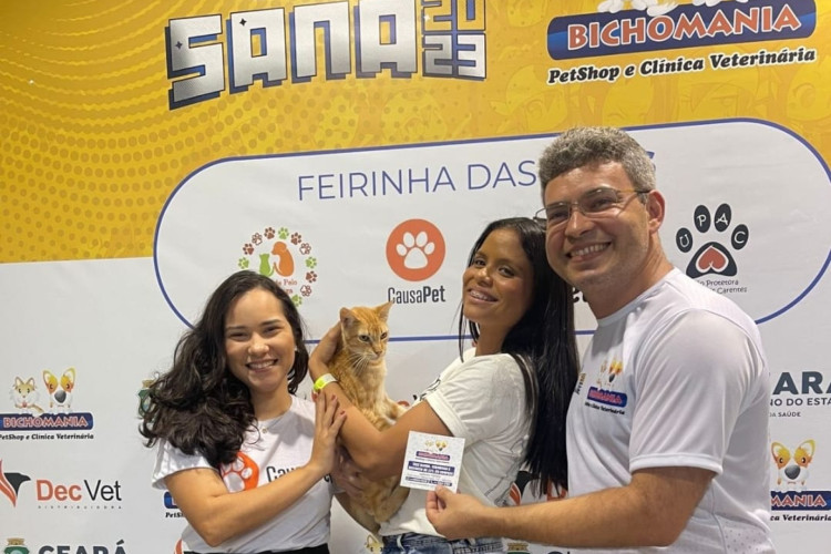 A feira de adoção de animais ocorre durante os dias de Sana Fest, no Centro de Eventos do Ceará