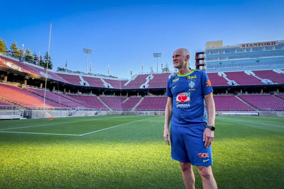 Durante a Copa América desse ano, Taffarel visitou o Stanford, na Califórnia, onde o Brasil somou três vitórias na campanha do tetra. (Foto: Divulgação/ CBF)