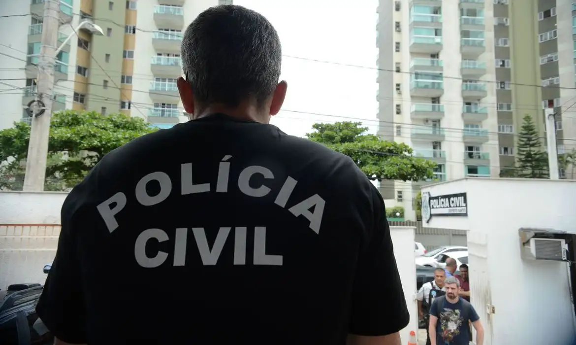 Rio: Polícia prende 6 suspeitos de fraudar agências bancárias