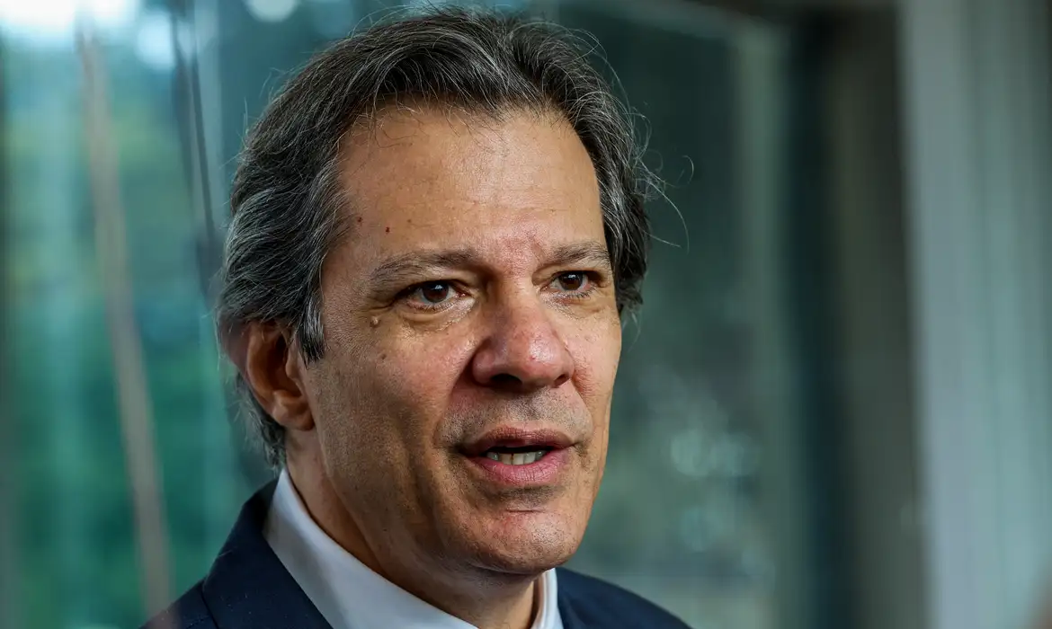 Orçamento de 2024 possivelmente terá contingenciamento, diz Haddad