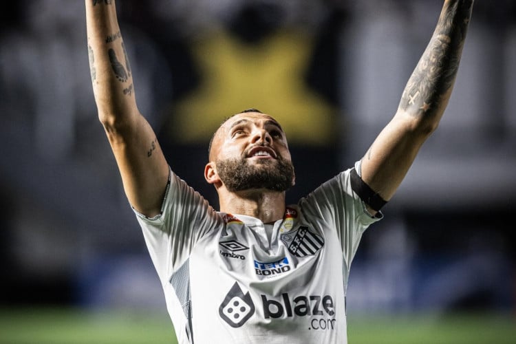 O Santos vai enfrentar o Paysandu: veja onde assistir ao jogo do Série B