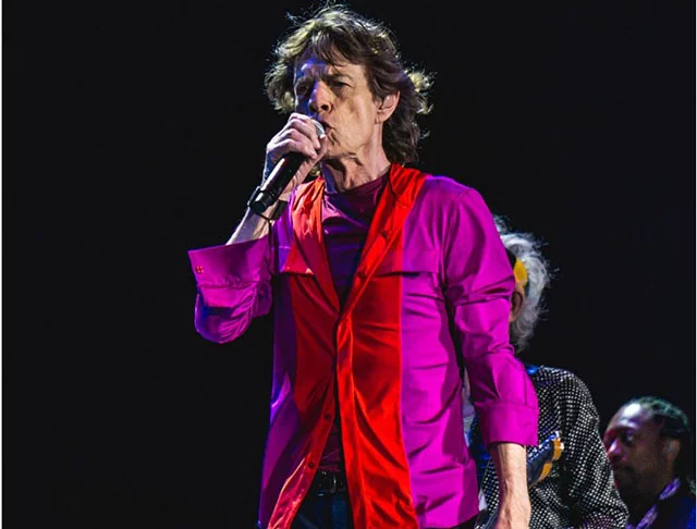 Um dos maiores nomes da história da música, o astro do rock Mick Jagger passou por uma situação embaraçosa ao elogiar o primeiro-ministro canadense, Justin Trudeau, durante um show dos Rolling Stones no Canadá.