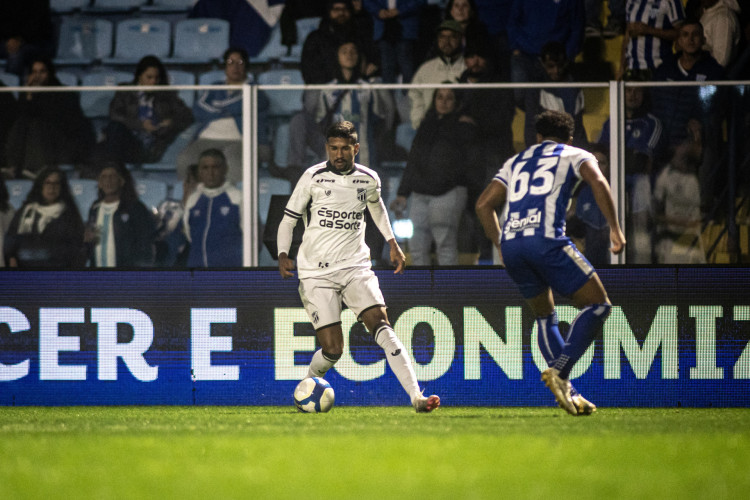 Lucas Rian estreou pelo Ceará na vitória sobre o Avaí