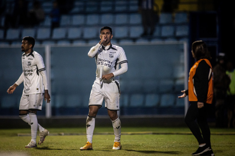 David Ricardo anotou o gol do triunfo alvinegro
