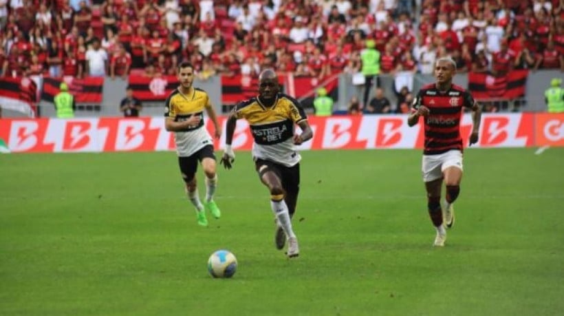 Colunista do J10 é crítico: 'Com Tite, o Flamengo encerrará a temporada sem conquistar mais nenhum título' 