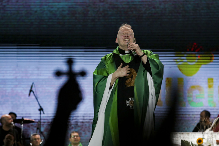 FORTALEZA-CE, BRASIL, 21-07-2024: Encerramento do Halleluya com missa do padre Marcelo Rossi. CEU (foto: Fabio Lima/ OPOVO)