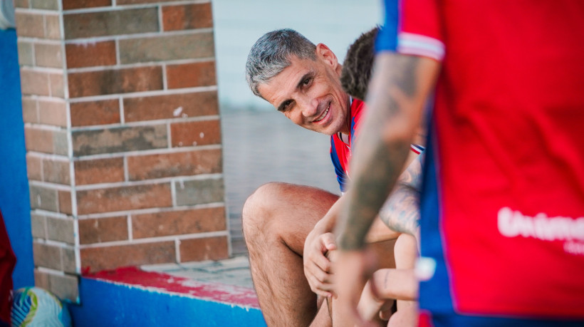 Técnico Vojvoda em treino do Fortaleza no Centro de Excelência Alcides Santos, no Pici