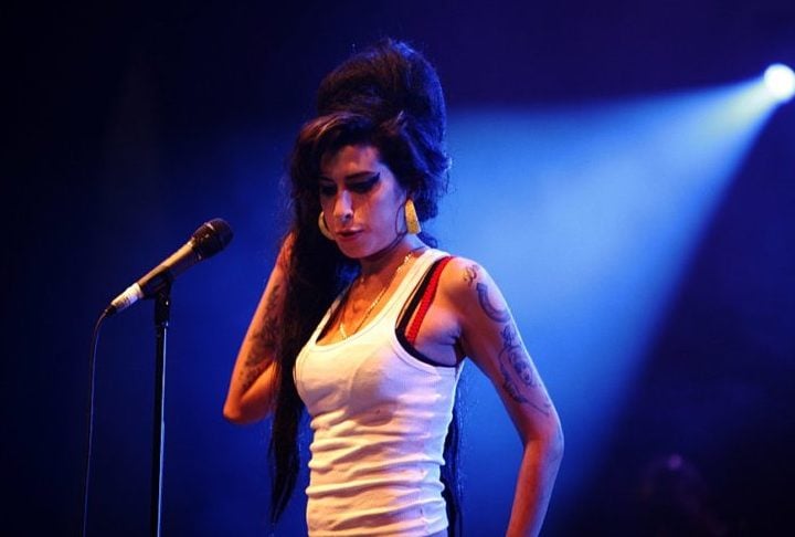 A morte precoce de Amy Winehouse, uma das cantoras britânicas mais promissoras das últimas décadas, completa 13 anos neste dia 23/07/24. 