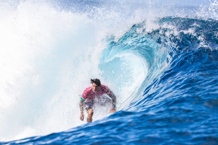 Gabriel Medina em atuação pelos Jogos Olímpicos Paris-2024