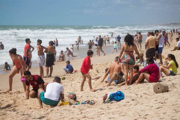 ￼PRAIA do Futuro registra movimentação intensa no último fim de semana de julho