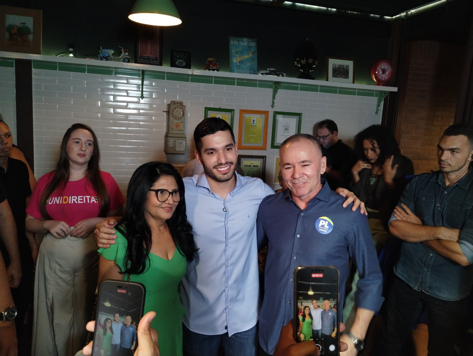 André Fernandes com os pais(Foto: Guilherme Gonsalves)