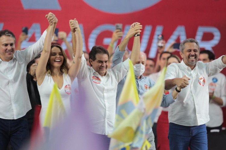 Camilo, Gabriella, Evandro, Lula e Elmano