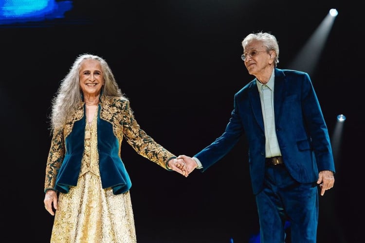 Turnê 'Caetano&Bethânia' estreia com show no Rio de Janeiro e público de 13 mil pessoas