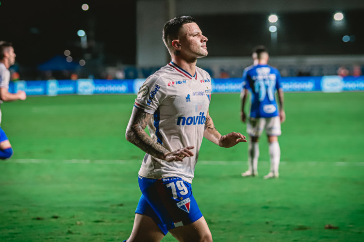 Substituto de Lucero, Renato Kayzer marcou o gol da vitória do Fortaleza sobre o Cruzeiro na Série A