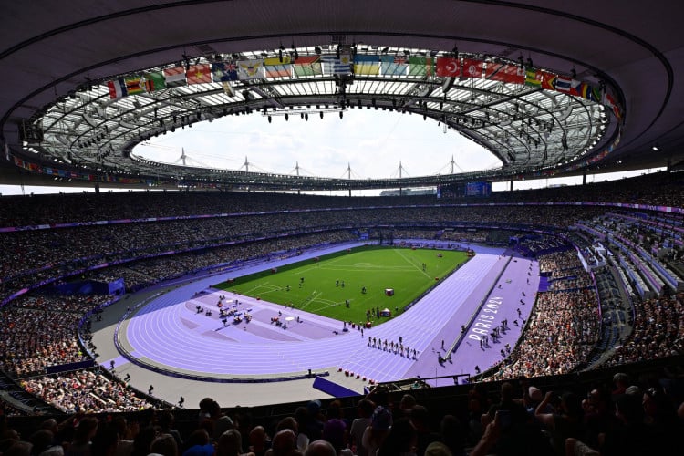 Stade de France, onde ocorrerá a Cerimônia de Encerramento, também foi palco para o atletismo nos Jogos Olímpicos 