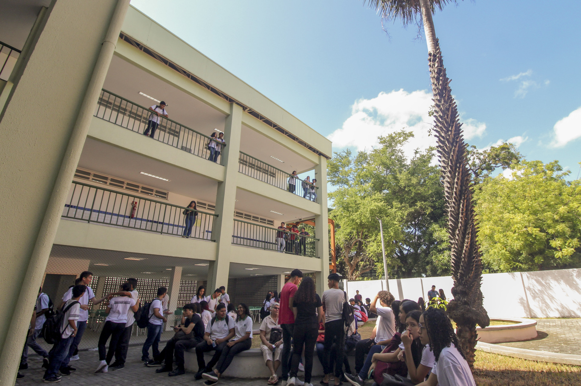 A TAXA de aprovação no Ensino Médio é de 96,8% (Foto: Matheus Souza)