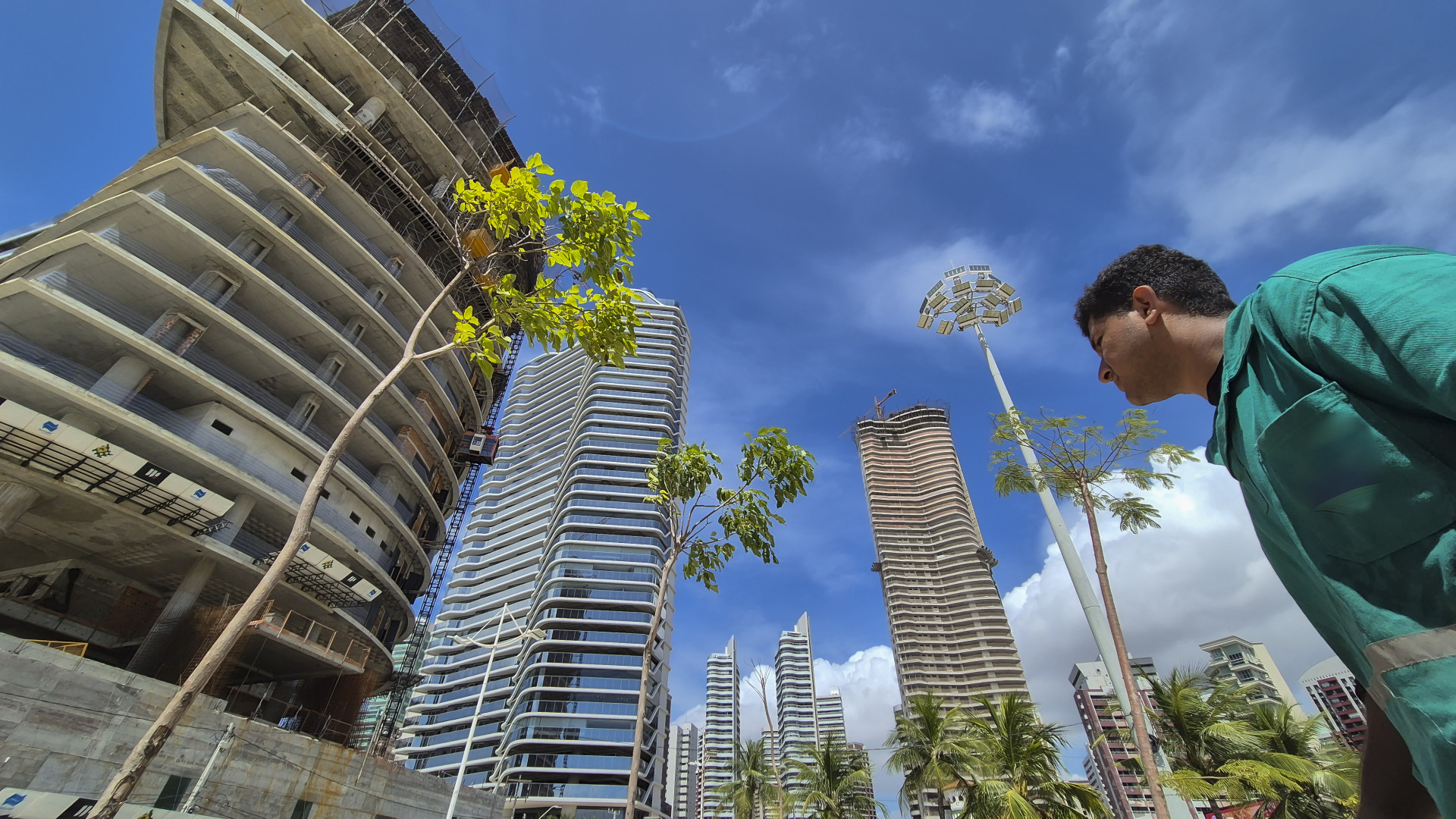 Estudo aponta que 61% dos agentes do mercado imobiliário esperam que a economia brasileira permaneça estável durante o próximo ano (Foto: FCO FONTENELE)