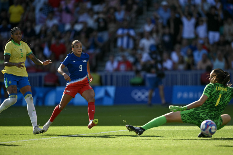 Mallory Swanson marcou o gol dos Estados Unidos na final