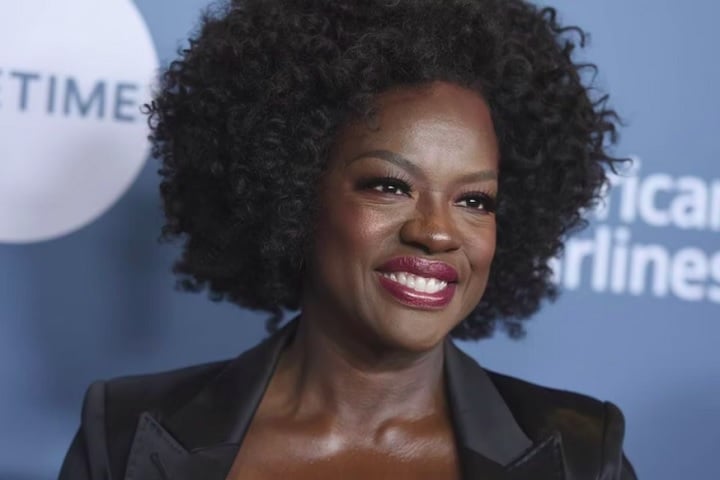 A renomada atriz norte-americana Viola Davis, conhecida por filmes como 