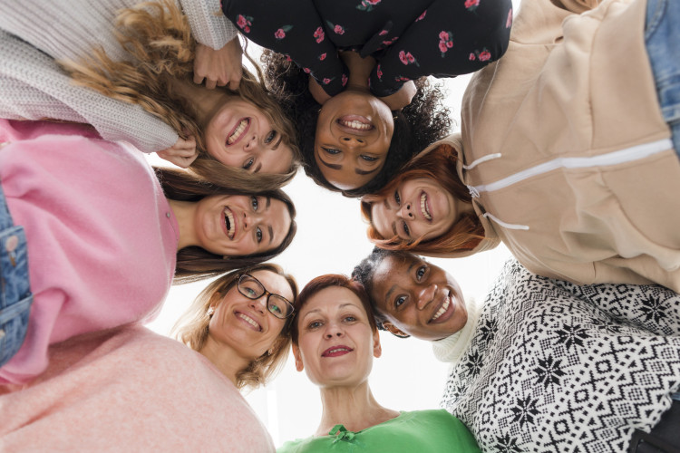 O projeto é um espaço onde mulheres se unem para se fortalecer, se inspirar e construir um futuro melhor, juntas