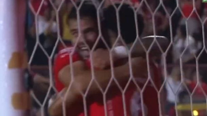 Rhuan Ferreira Ramos e Emerson Urso, marcaram os gols da vitória por 2 a 0 e ajudam o time goiano subir para o quinto lugar 