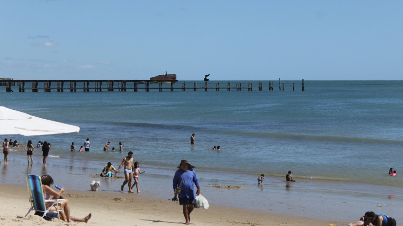 Fortaleza tem 23 trechos próprios para o lazer dos banhistas neste fim de semana 