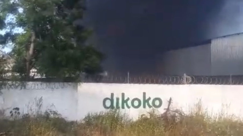 Incêndio atinge fábrica de coco na zona rural de Paraipaba, no interior do Ceará