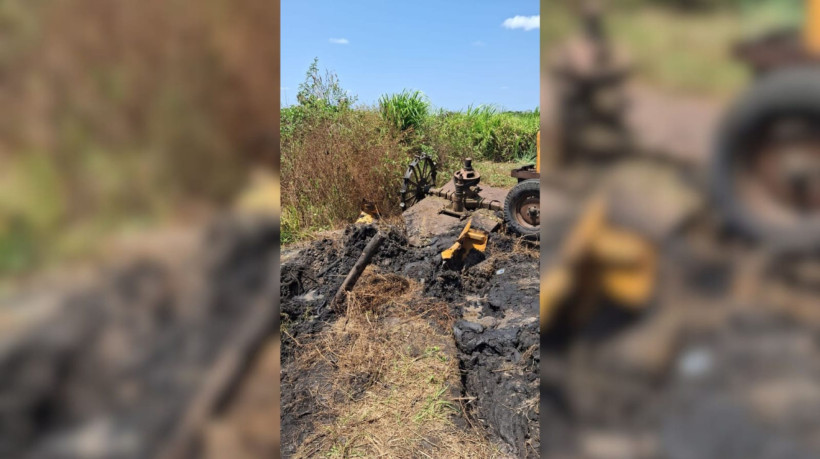 Solo cedeu enquanto trabalhador tentava desatolar veículo