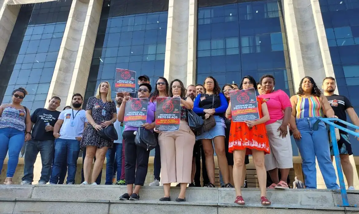 Professores querem cumprimento do protocolo de segurança na Maré