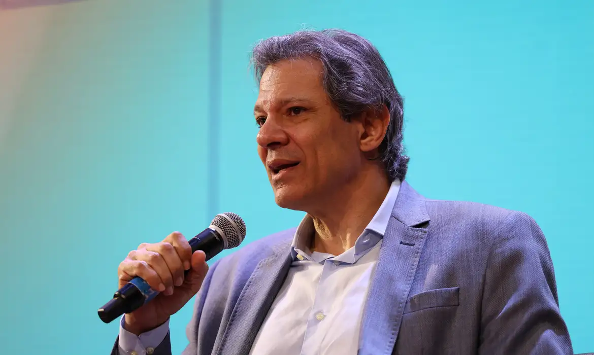 Haddad: sem derrotas no Congresso, governo poderia ter déficit zero