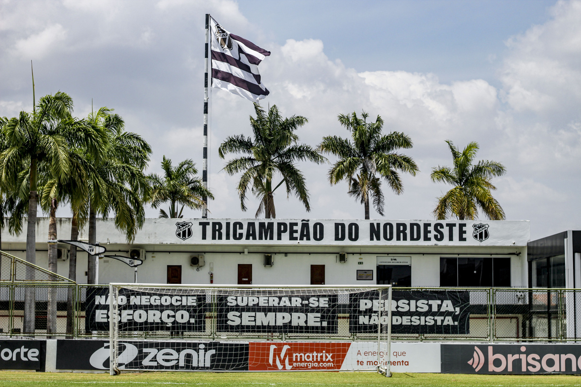 Sede do Ceará Sporting Club, em Porangabuçu
 (Foto: Matheus Souza)