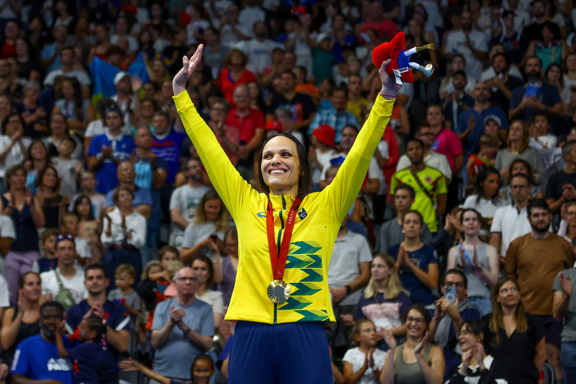 Nadadora Carol Santiago conquistou medalha de ouro nas Paralimpíadas de Paris (Foto: Silvio Avila/CPB)