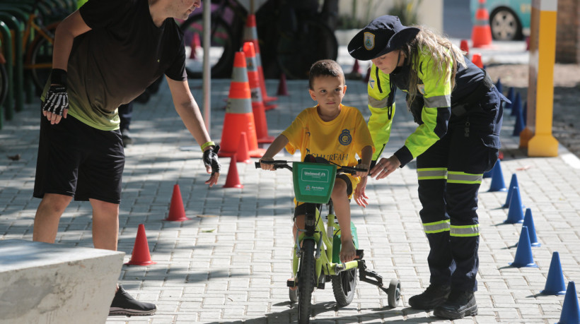 ￼Ciclofaixa de Lazer no Parque