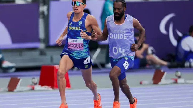 Yeltsin Jacques é bicampeão paralímpico nos 1.500m