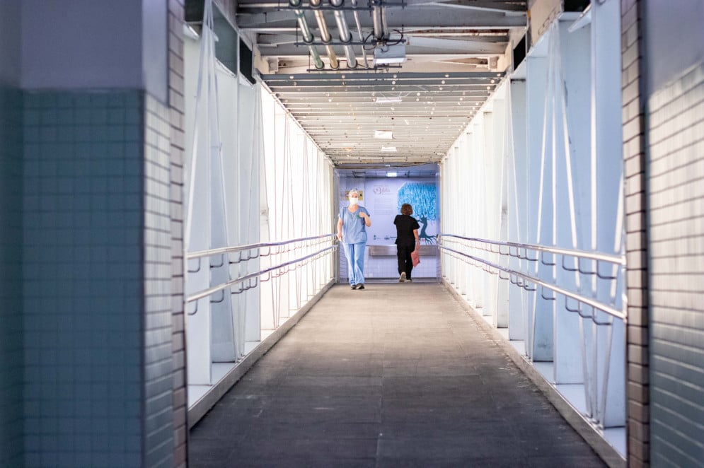 A emergência do IJF recebe em média 6 mil pacientes mensalmente, principalmente vítimas de ferimentos e fraturas causadas por acidentes domésticos, de trabalho e colisões de trânsito(Foto: Samuel Setubal)