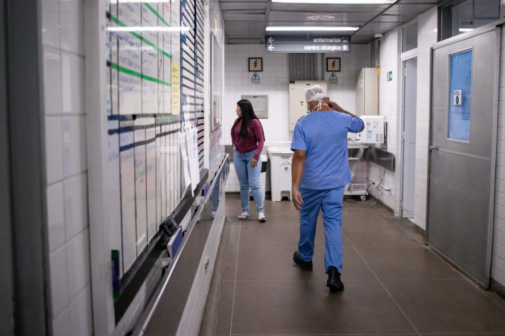 Hospital Instituto Dr. José Frota (IJF) é referência no Norte e Nordeste em atendimento de alta complexidade de trauma, lesões vasculares e neurológicas graves, queimaduras e intoxicações(Foto: Samuel Setubal)