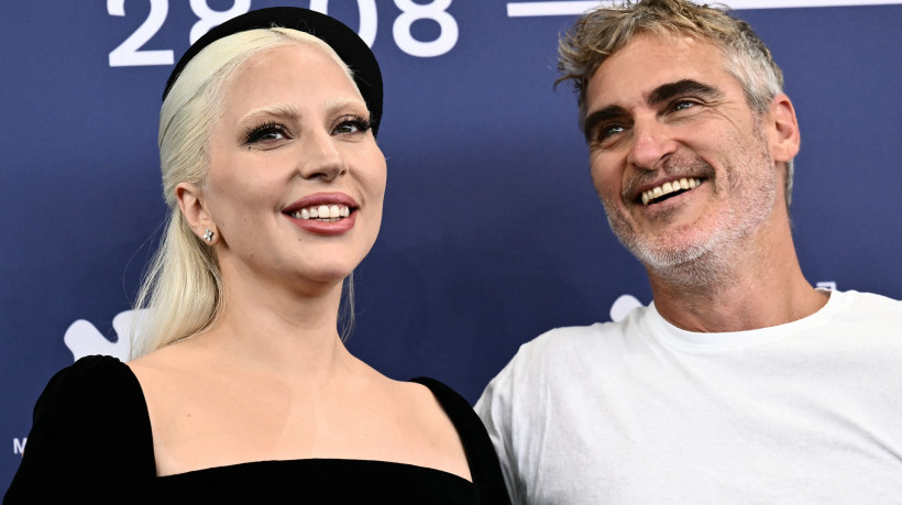 Lady Gaga e Joaquin Phoenix apresentam 'Coringa: Delírio a dois' em Veneza